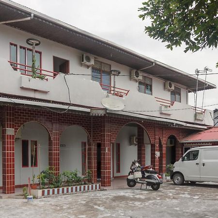 KoolKost Syariah near Ayani Mega Mall Pontianak Bagian luar foto