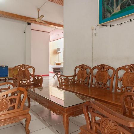 KoolKost Syariah near Ayani Mega Mall Pontianak Bagian luar foto