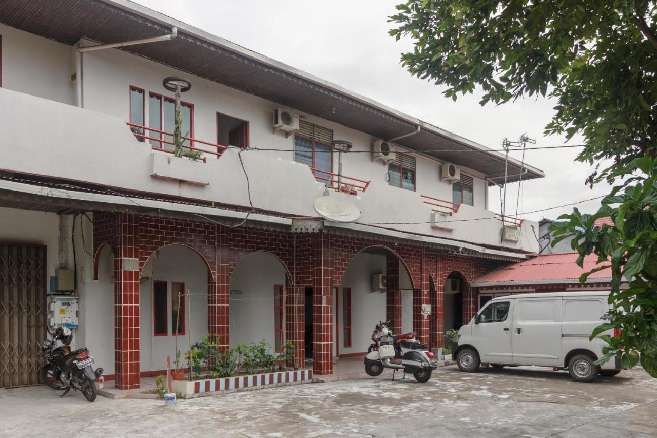 KoolKost Syariah near Ayani Mega Mall Pontianak Bagian luar foto