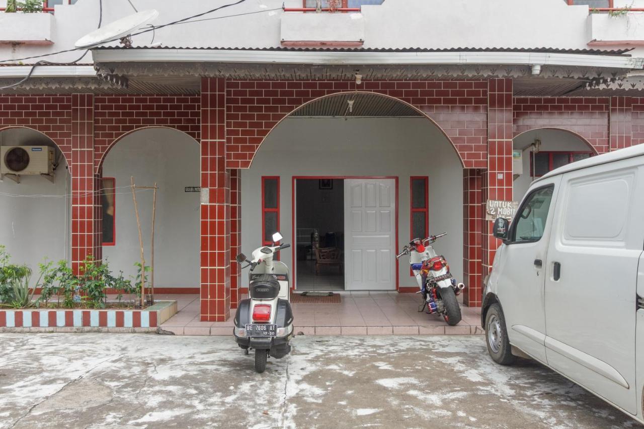 KoolKost Syariah near Ayani Mega Mall Pontianak Bagian luar foto