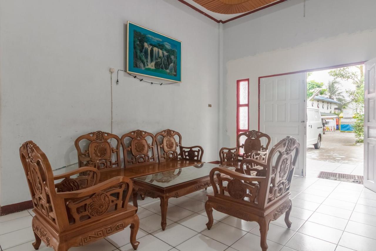 KoolKost Syariah near Ayani Mega Mall Pontianak Bagian luar foto